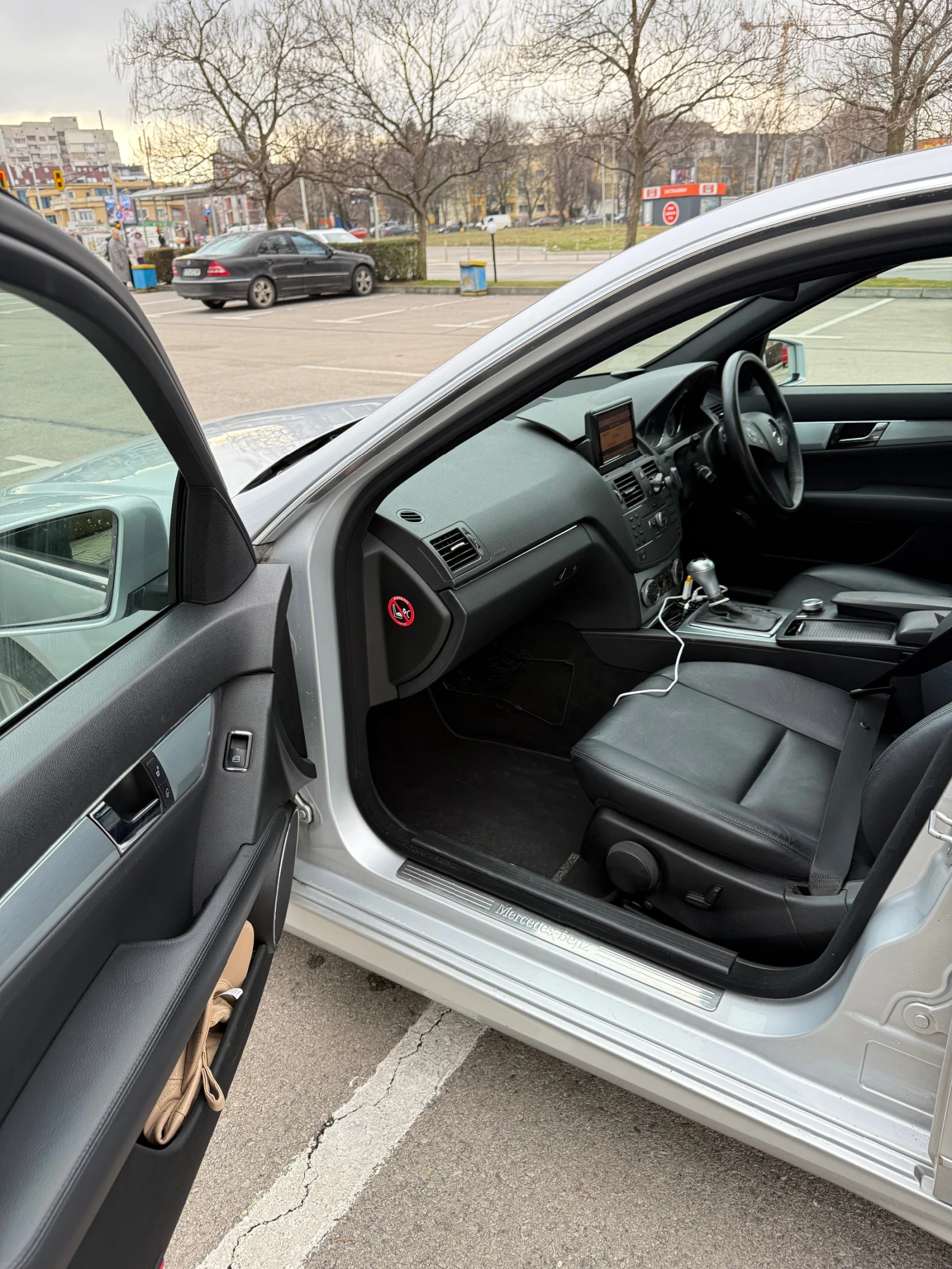 Mercedes-Benz C 350 350CDI ������� ����  �� 154 ��� ����  | Mobile.bg � ����������� 12