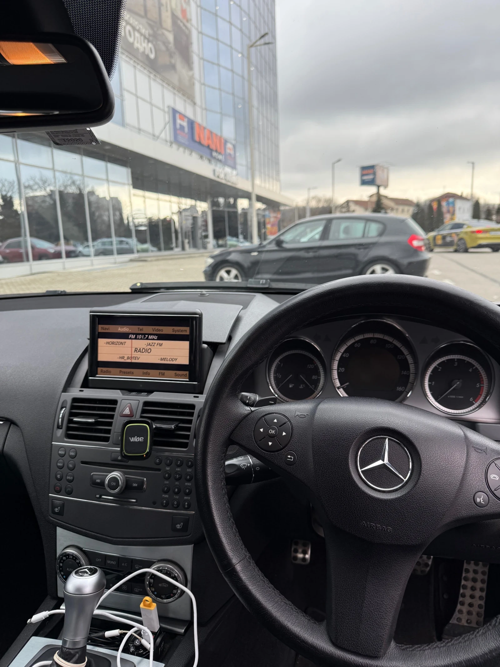 Mercedes-Benz C 350 350CDI Платено Мито  на 154 хил Мили  - изображение 8