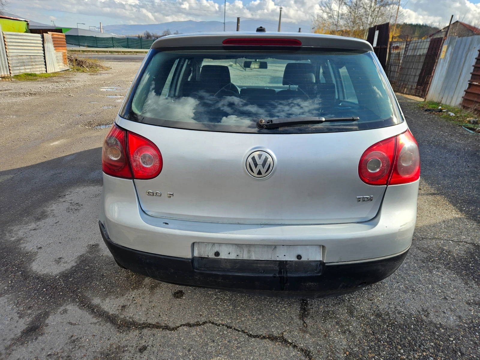VW Golf 1.9дизел 105кс 2006год -на части - изображение 8