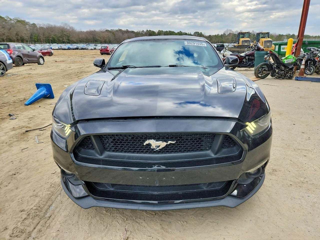 Ford Mustang Gt - изображение 5