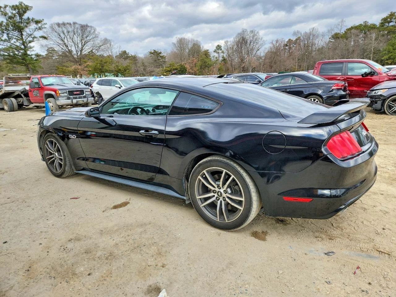 Ford Mustang Gt - изображение 2