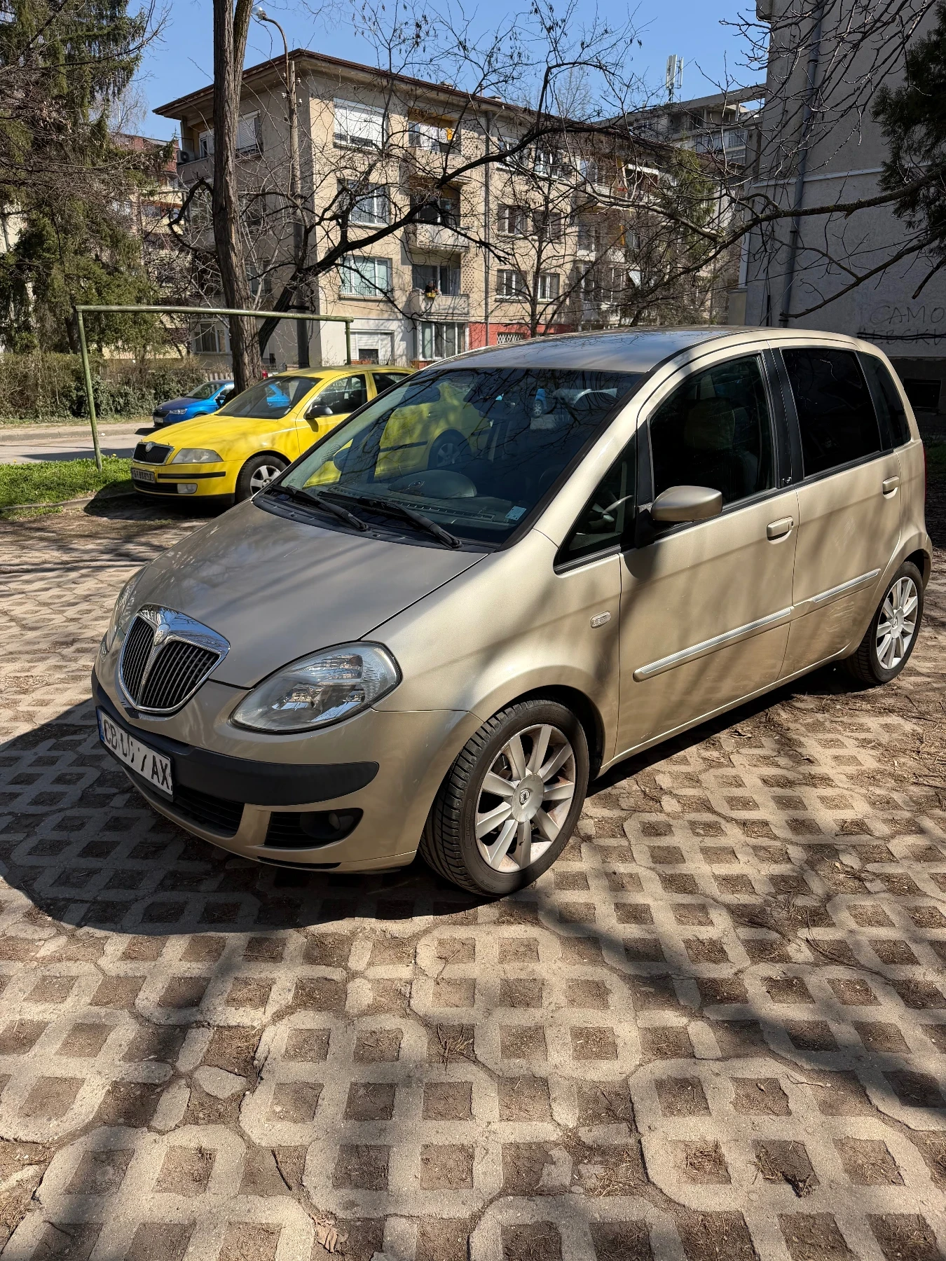Lancia Musa, снимка 9 - Автомобили и джипове - 53848485