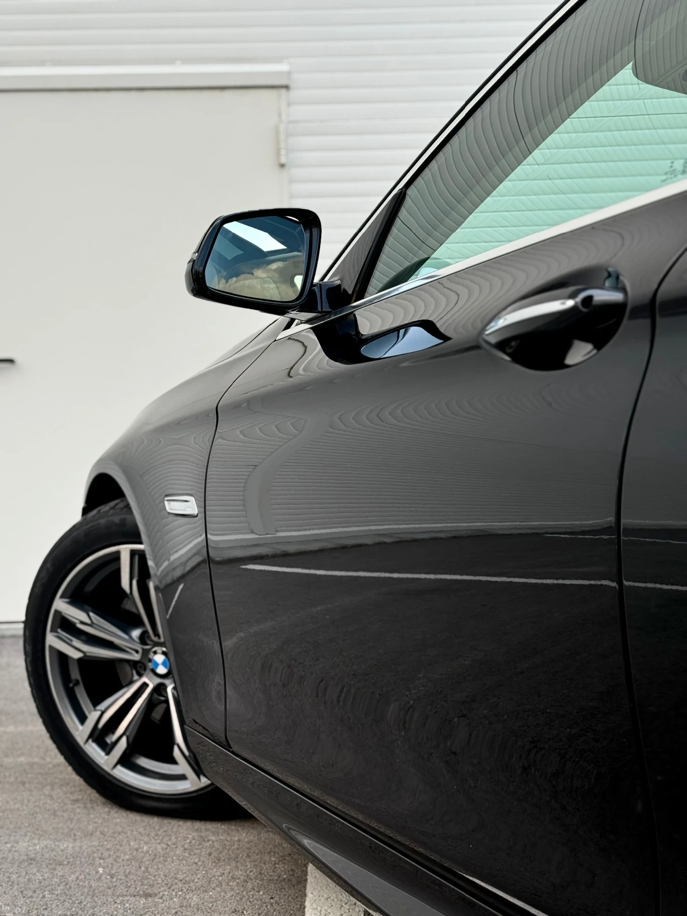 BMW 535 d | M-Sport | Pano | Digital | Facelift | LED | , снимка 8 - Автомобили и джипове - 53906998