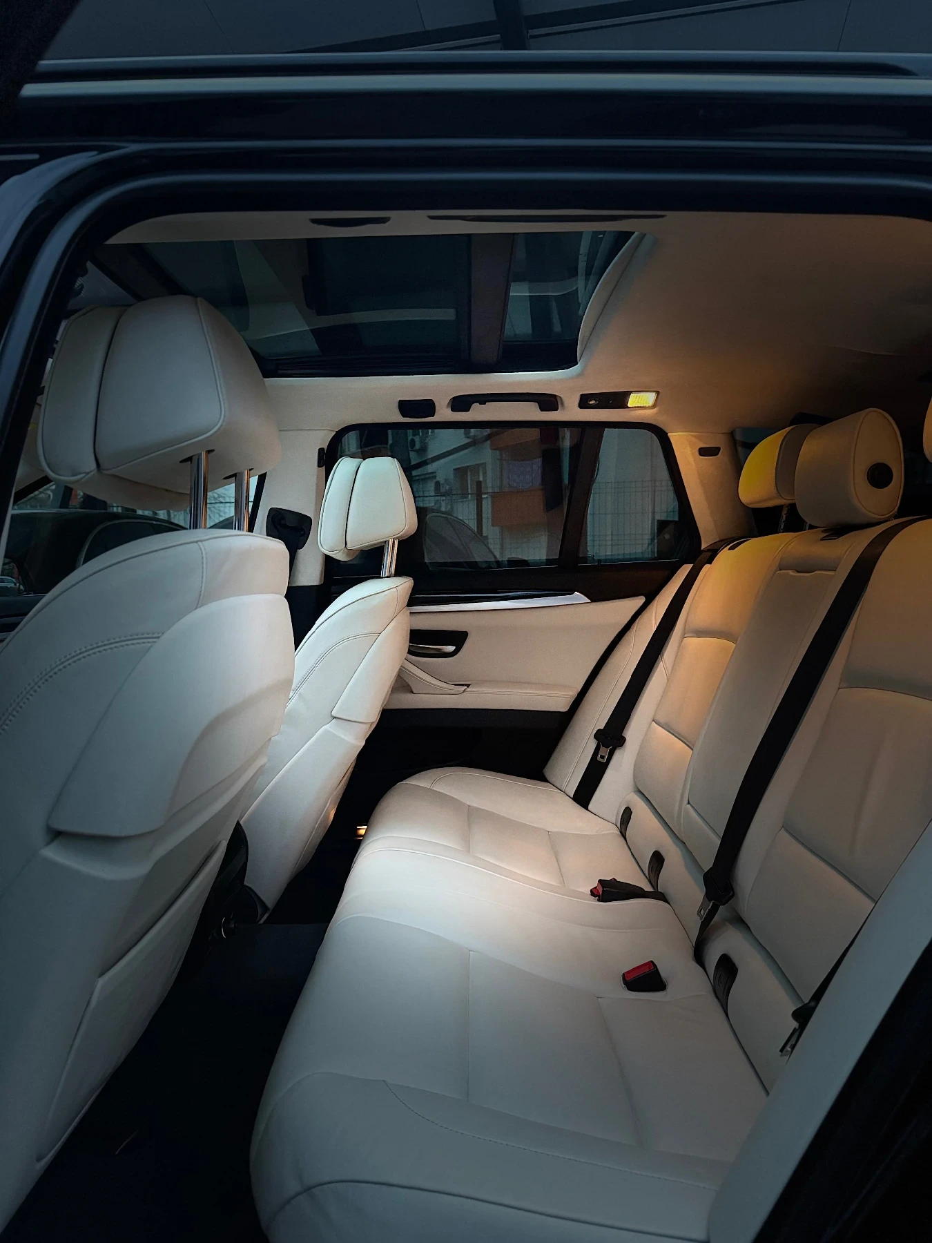 BMW 535 d | M-Sport | Pano | Digital | Facelift | LED | , снимка 14 - Автомобили и джипове - 53906998