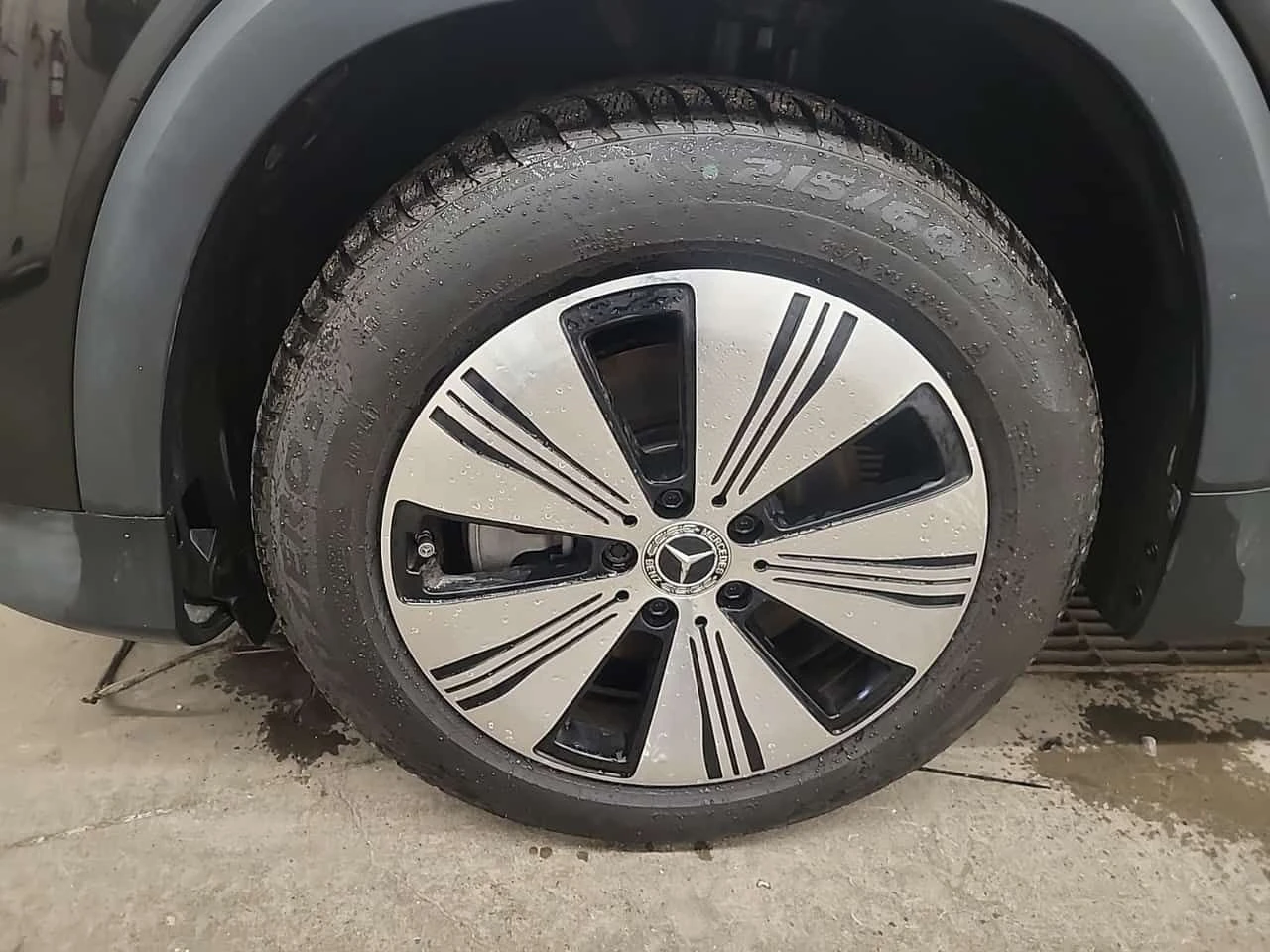 Mercedes-Benz EQB * 250+  * 2 КЛЮЧА * ПОДГРЕВИ * КАМЕРА, снимка 7 - Автомобили и джипове - 54084431