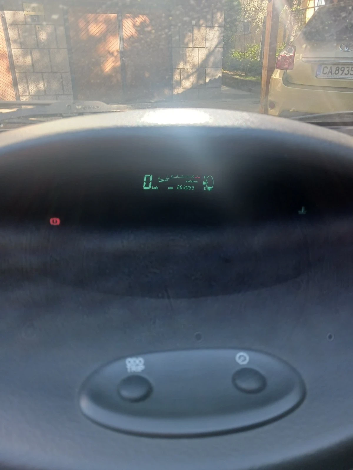 Toyota Yaris, снимка 5 - Автомобили и джипове - 54585311