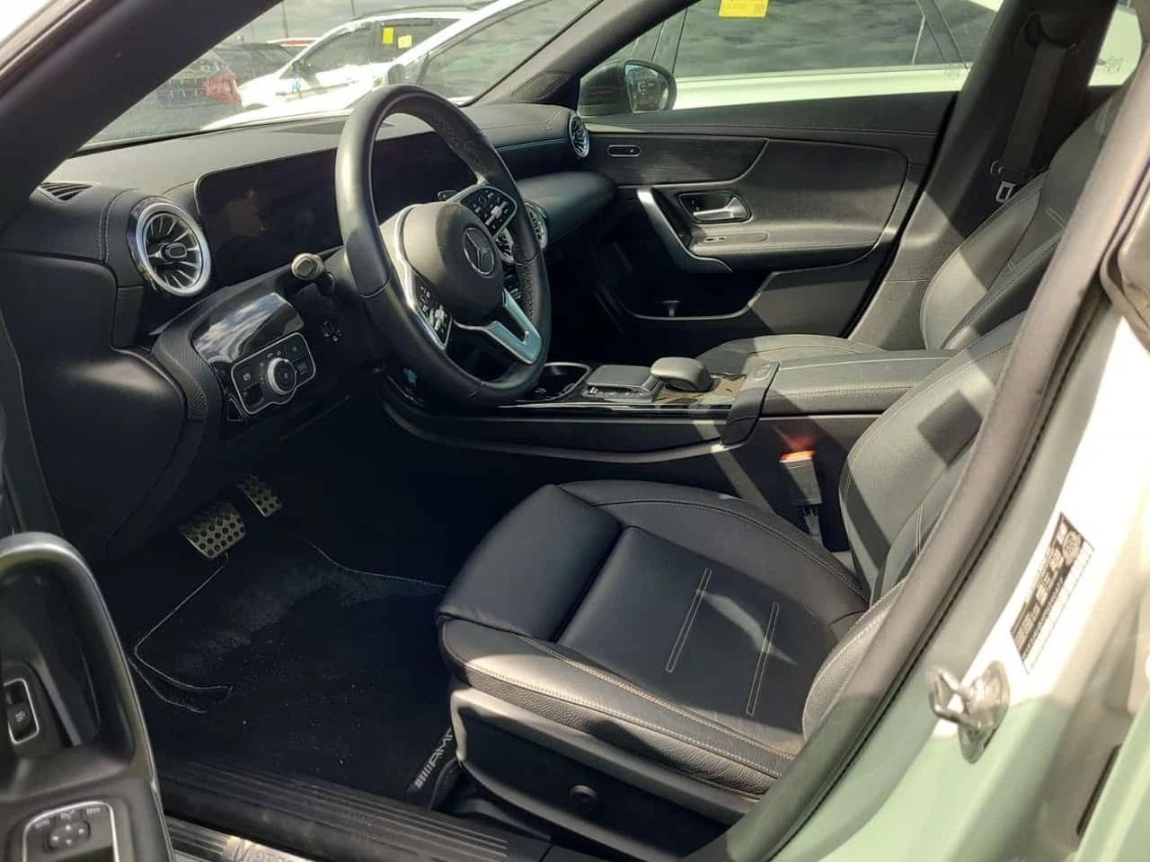 Mercedes-Benz CLA 250 ALCANTARA| PANORAMA| ПАМЕТ, снимка 8 - Автомобили и джипове - 54608963