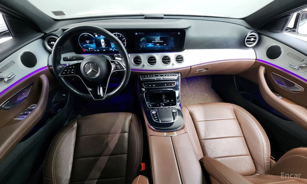 Mercedes-Benz E 250 Avantgarde* DISTRONIC* DIGITAL* AMBIENT* ПОДГРЕВ* , снимка 8 - Автомобили и джипове - 54713155