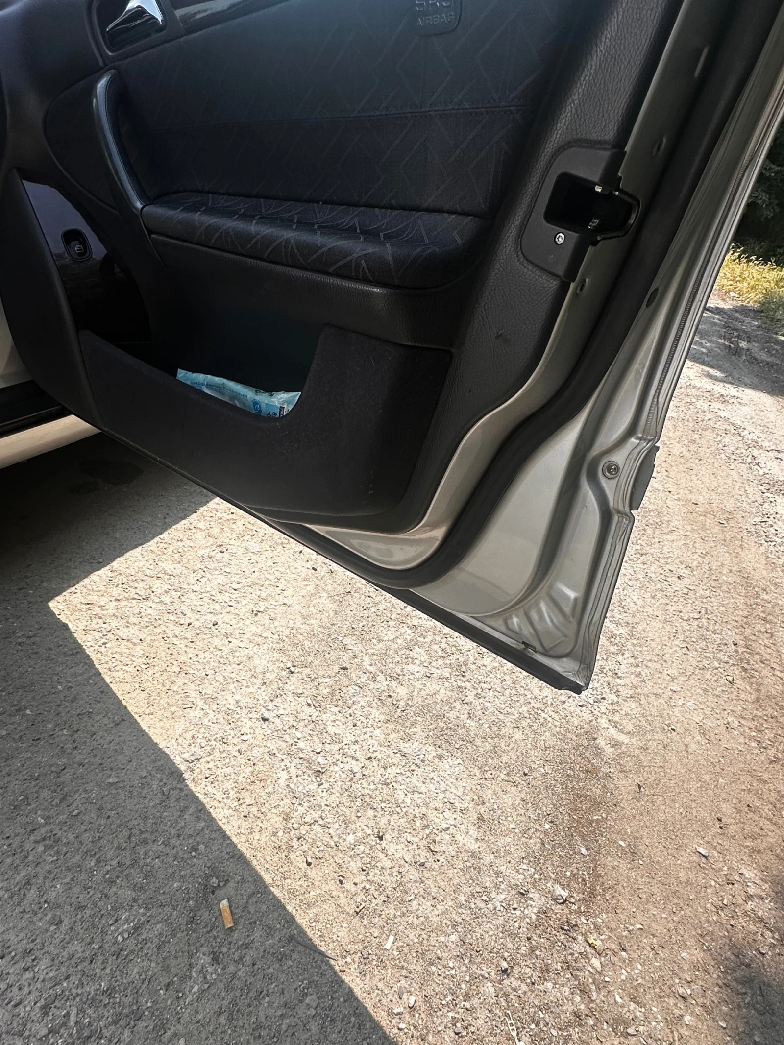 Mercedes-Benz C 220, снимка 13 - Автомобили и джипове - 54798975