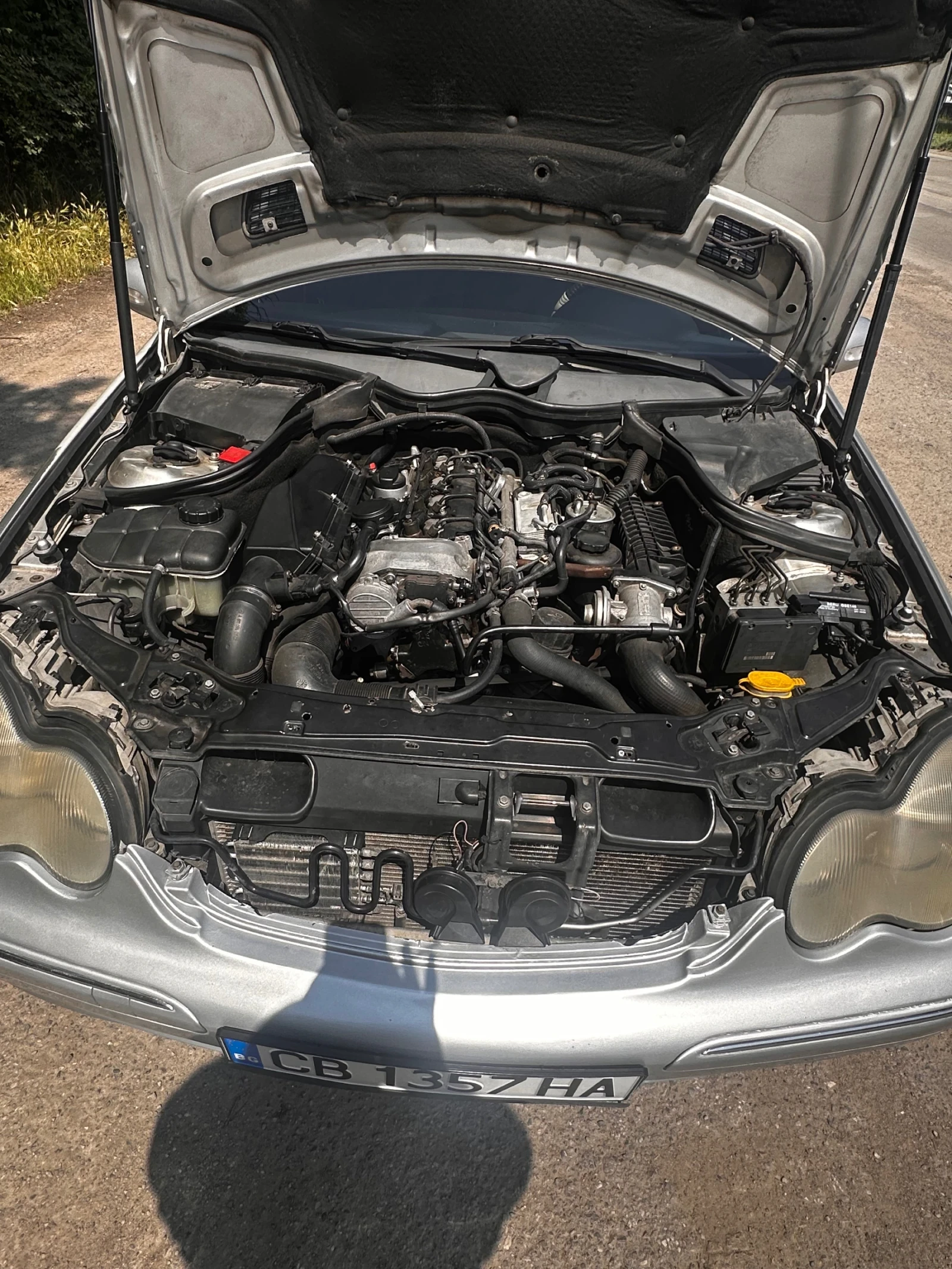 Mercedes-Benz C 220, снимка 10 - Автомобили и джипове - 54798975