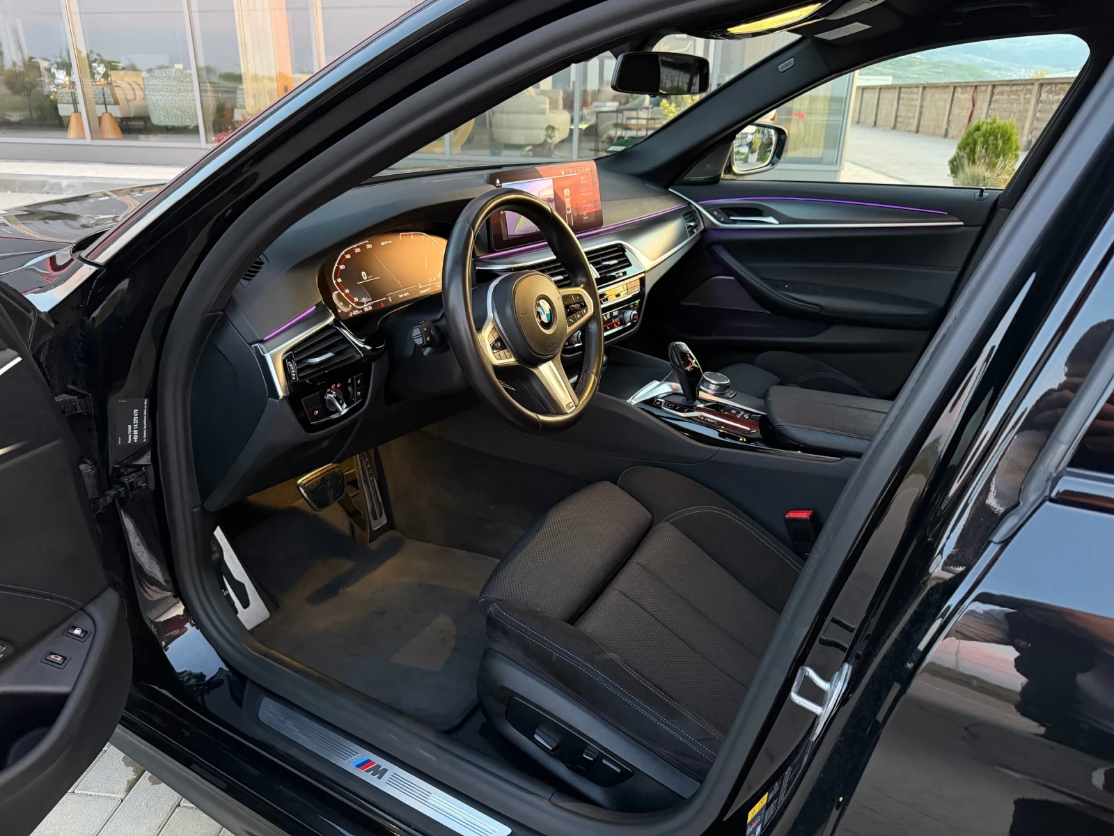 BMW 530 Hybrid, снимка 6 - Автомобили и джипове - 54980505