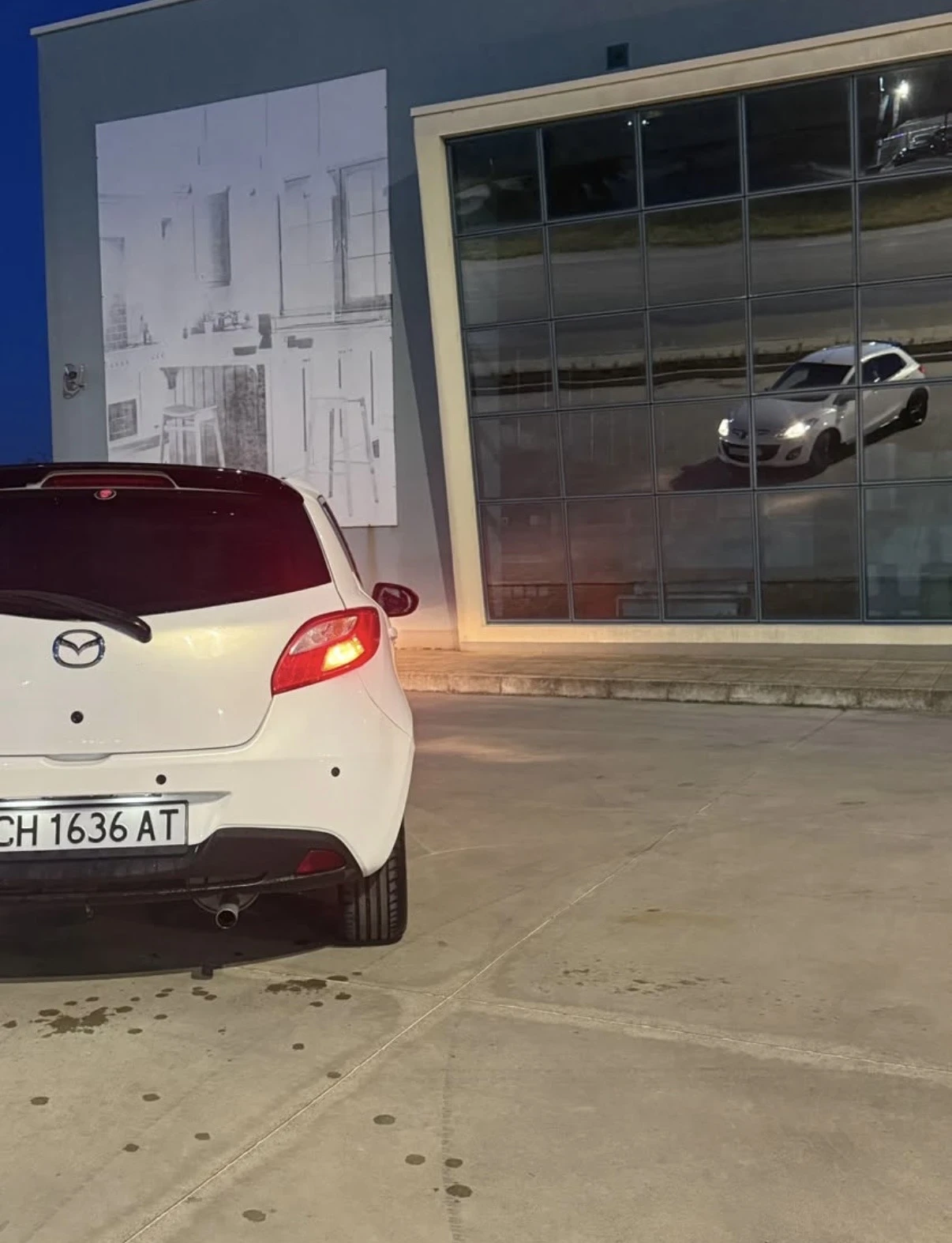 Mazda 2 1.3 газ/бензин, снимка 5 - Автомобили и джипове - 55271840
