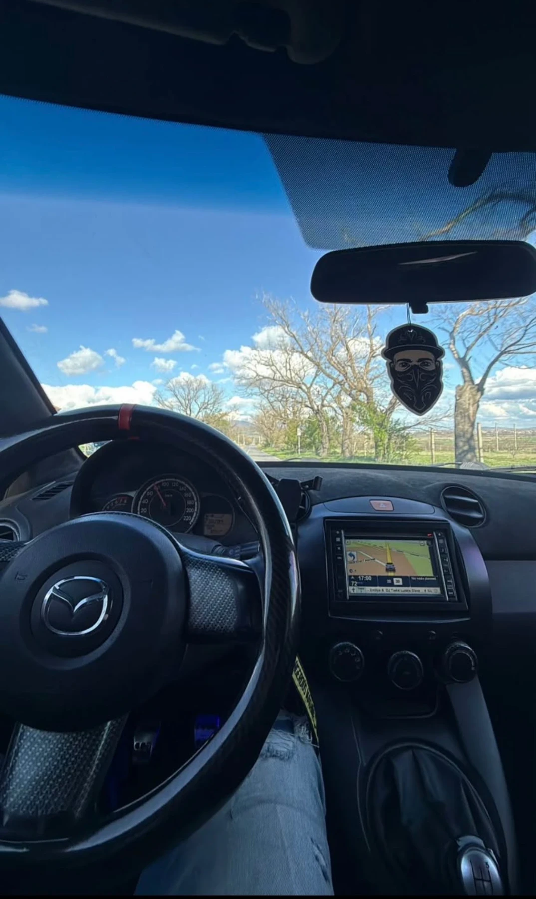 Mazda 2 1.3 газ/бензин, снимка 7 - Автомобили и джипове - 55271840