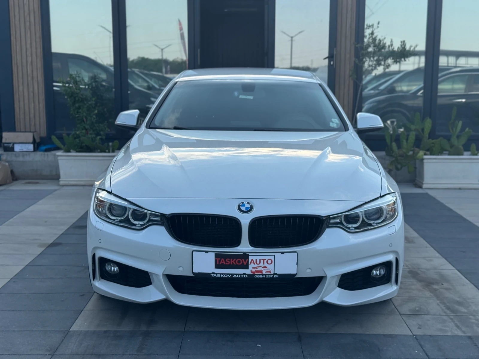BMW 418 Face Lift 2017 M-PACK, снимка 2 - Автомобили и джипове - 55338092