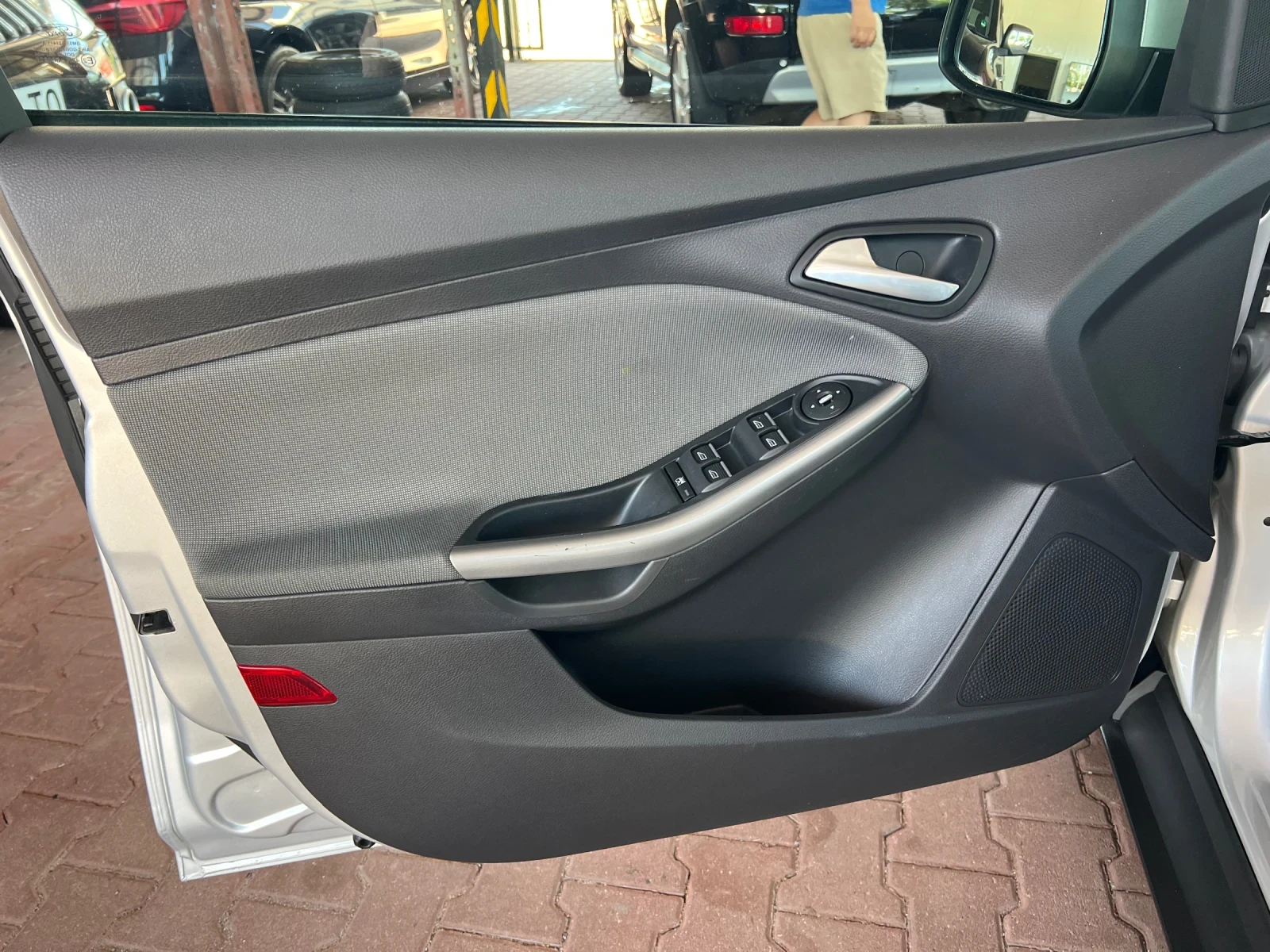 Ford Focus 1.6i* 125��* ���������*  | Mobile.bg � ����������� 14