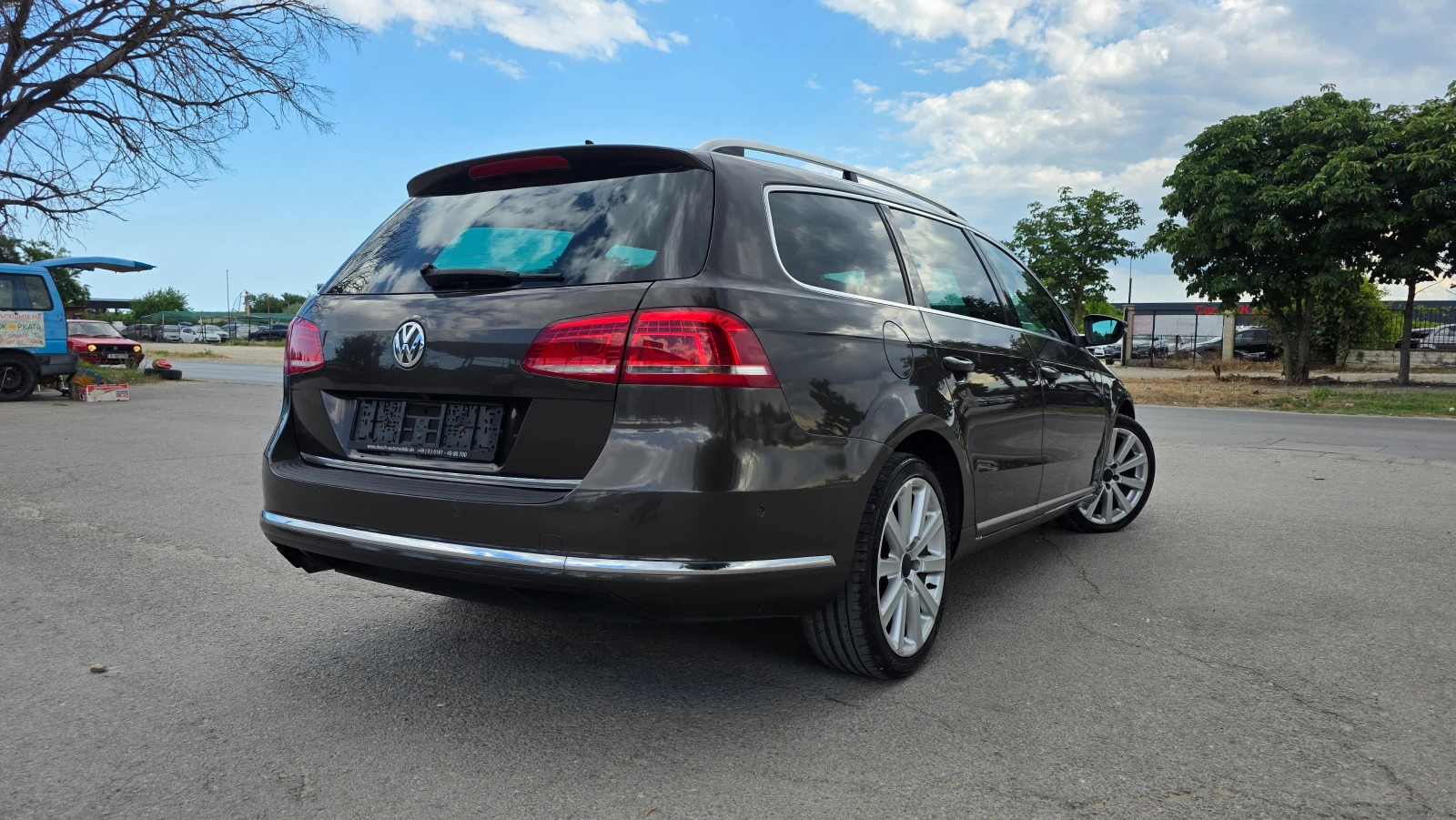 VW Passat УНИКАЛНА/R-LINE, снимка 5 - Автомобили и джипове - 55579589
