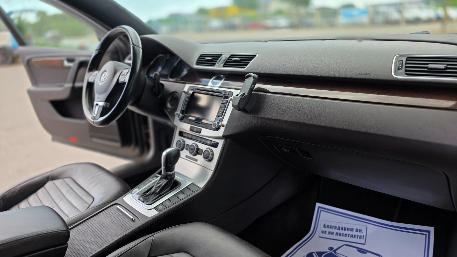 VW Passat УНИКАЛНА/R-LINE, снимка 13 - Автомобили и джипове - 55579589