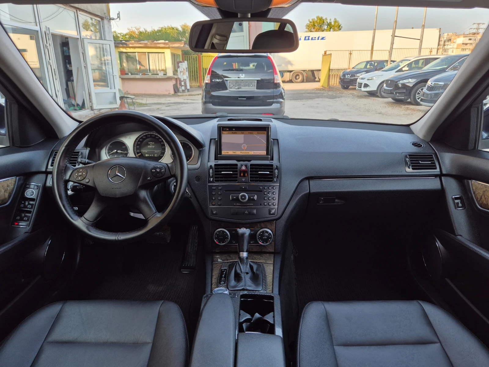 Mercedes-Benz C 320 3.0 TDI 224 4X4 ITALY TOP, снимка 13 - Автомобили и джипове - 55646905