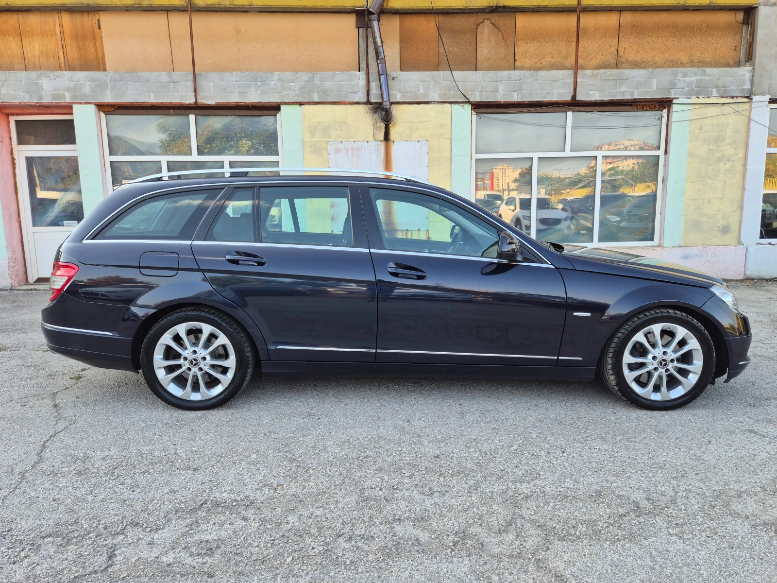 Mercedes-Benz C 320 3.0 TDI 224 4X4 ITALY TOP, снимка 4 - Автомобили и джипове - 55646905