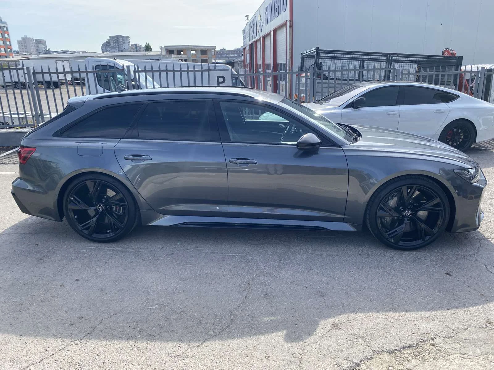 Audi Rs6 4.0 biturbo Quattro, снимка 4 - Автомобили и джипове - 56221101