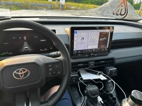 Toyota Rav4 * AWD * CARFAX * , снимка 9