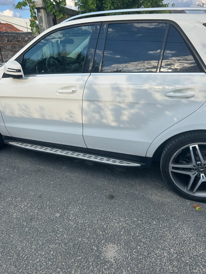 Mercedes-Benz GLE 350 3000д, снимка 11 - Автомобили и джипове - 47098870