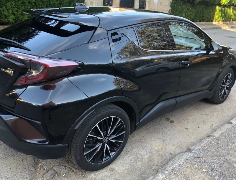 Toyota C-HR Classy, снимка 8 - Автомобили и джипове - 47316685