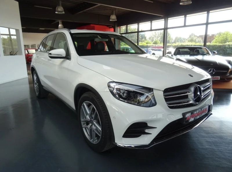 Mercedes-Benz GLC 250 AMG / 4MATIC / 9G / Ambient, снимка 1 - Автомобили и джипове - 49404060