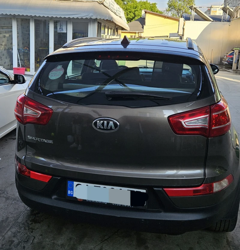 Kia Sportage 1.6 16V (135 Hp), снимка 3 - Автомобили и джипове - 50854409