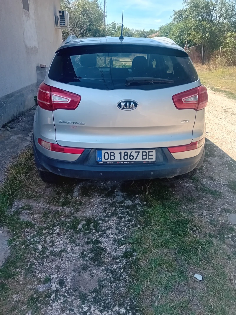 Kia Sportage, снимка 2 - Автомобили и джипове - 51670577