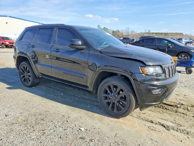 Jeep Wrangler 3.6L 6 4x4 w/Rear Wheel Drv, снимка 5 - Автомобили и джипове - 53927285