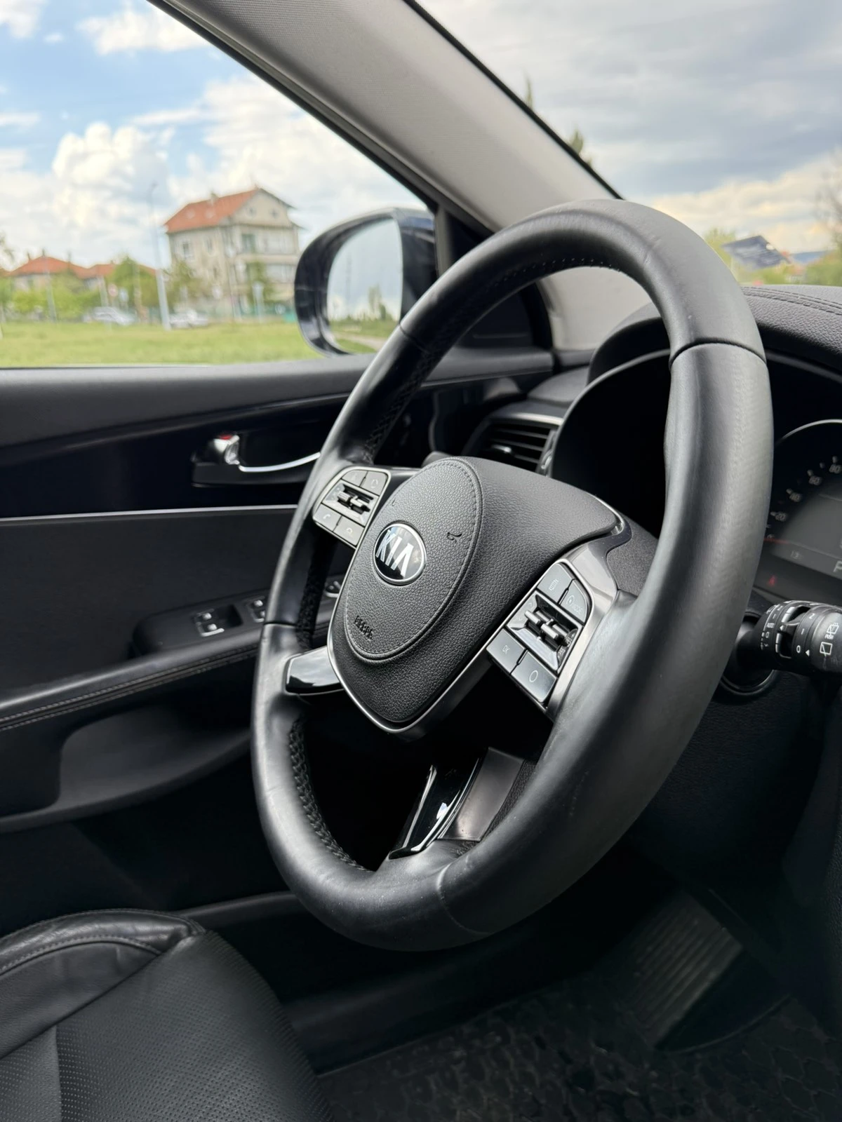 Kia Sorento 4x4 2, 2 200 к.с. 6+ 1  - изображение 9