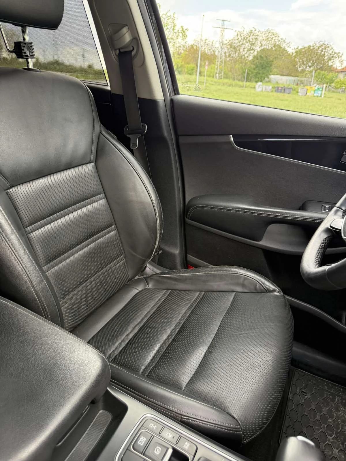 Kia Sorento 4x4 2, 2 200 к.с. 6+ 1  - изображение 10