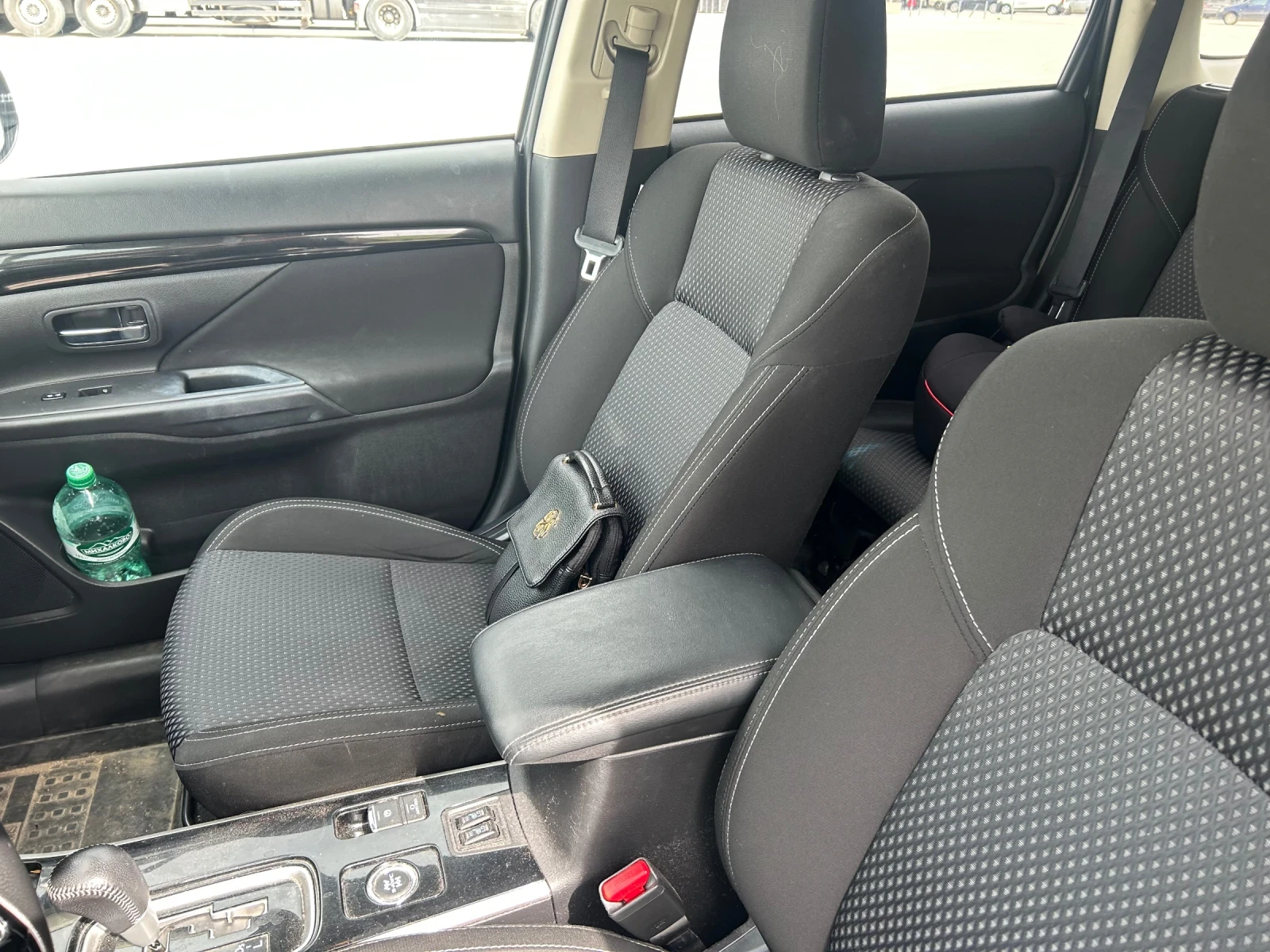 Mitsubishi Outlander 2020 �. 2, 4, 7 ������ | Mobile.bg � ����������� 11