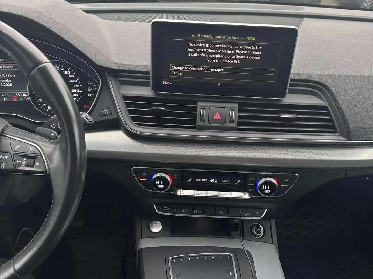 Audi Q5 Progressiv/ПАНОРАМА/ПРЕДСТАВИТЕЛСТВО НА AUDI, снимка 9 - Автомобили и джипове - 54084324