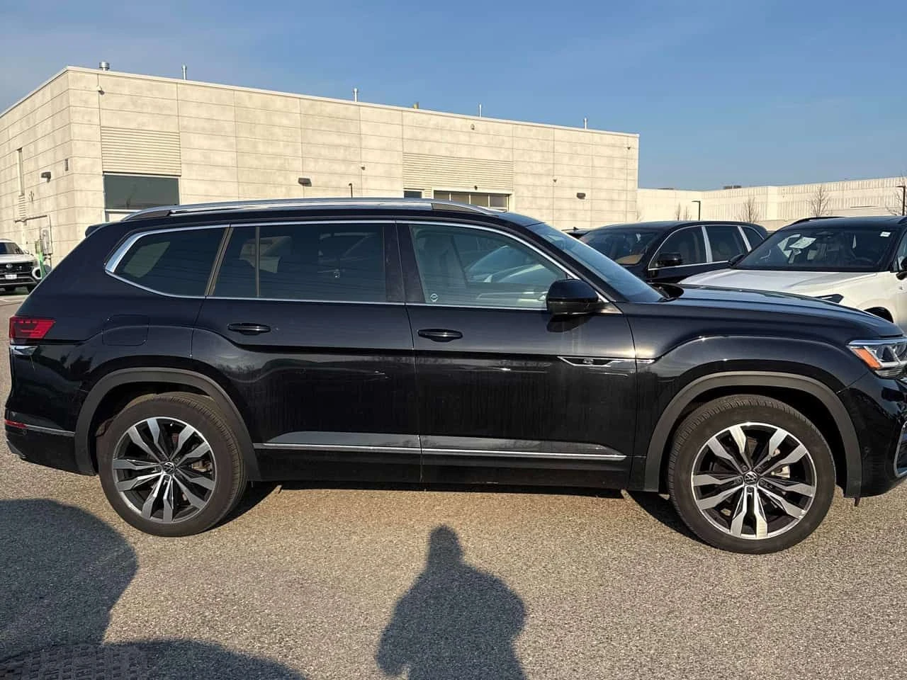 VW Atlas * Execline * ЛИЦЕНЗИРАН ДИЛЪР * 360 * ОБДУХВАНЕ, снимка 3 - Автомобили и джипове - 54141543