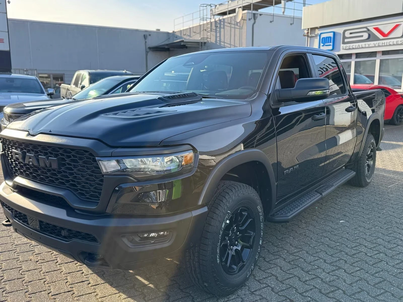 Dodge RAM 1500 3.0/REBEL/NIGHT/CREW CAB/KEYLESS/CAMERA/, снимка 3 - Автомобили и джипове - 54235521