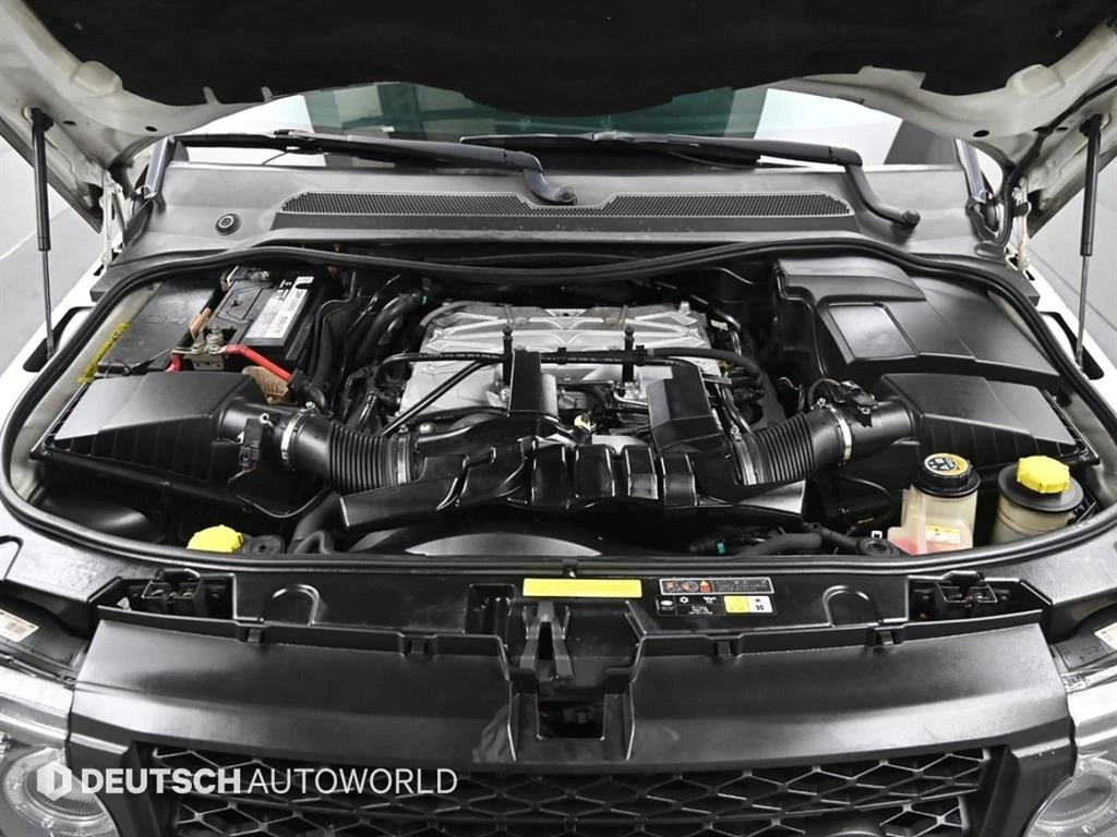 Land Rover Range rover КОМПРЕСОР* КАМЕРА* ТЕЛЕВИЗОРИ* ЛИЗИНГ, снимка 12 - Автомобили и джипове - 54621769
