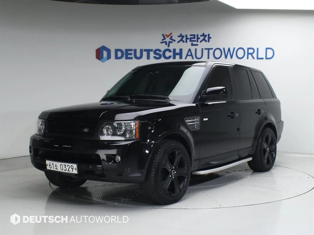 Land Rover Range rover КОМПРЕСОР* КАМЕРА* ТЕЛЕВИЗОРИ* ЛИЗИНГ, снимка 4 - Автомобили и джипове - 54621769