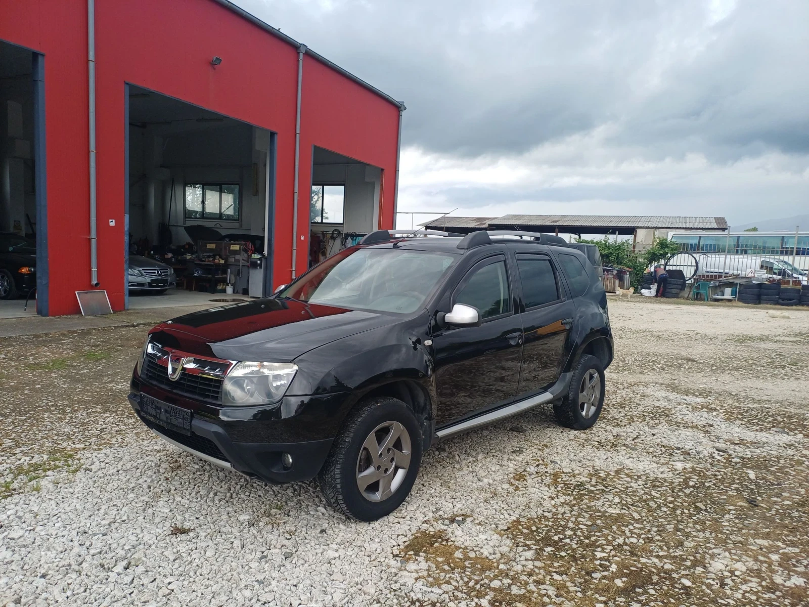 Dacia Duster 1, 6i, Нова.