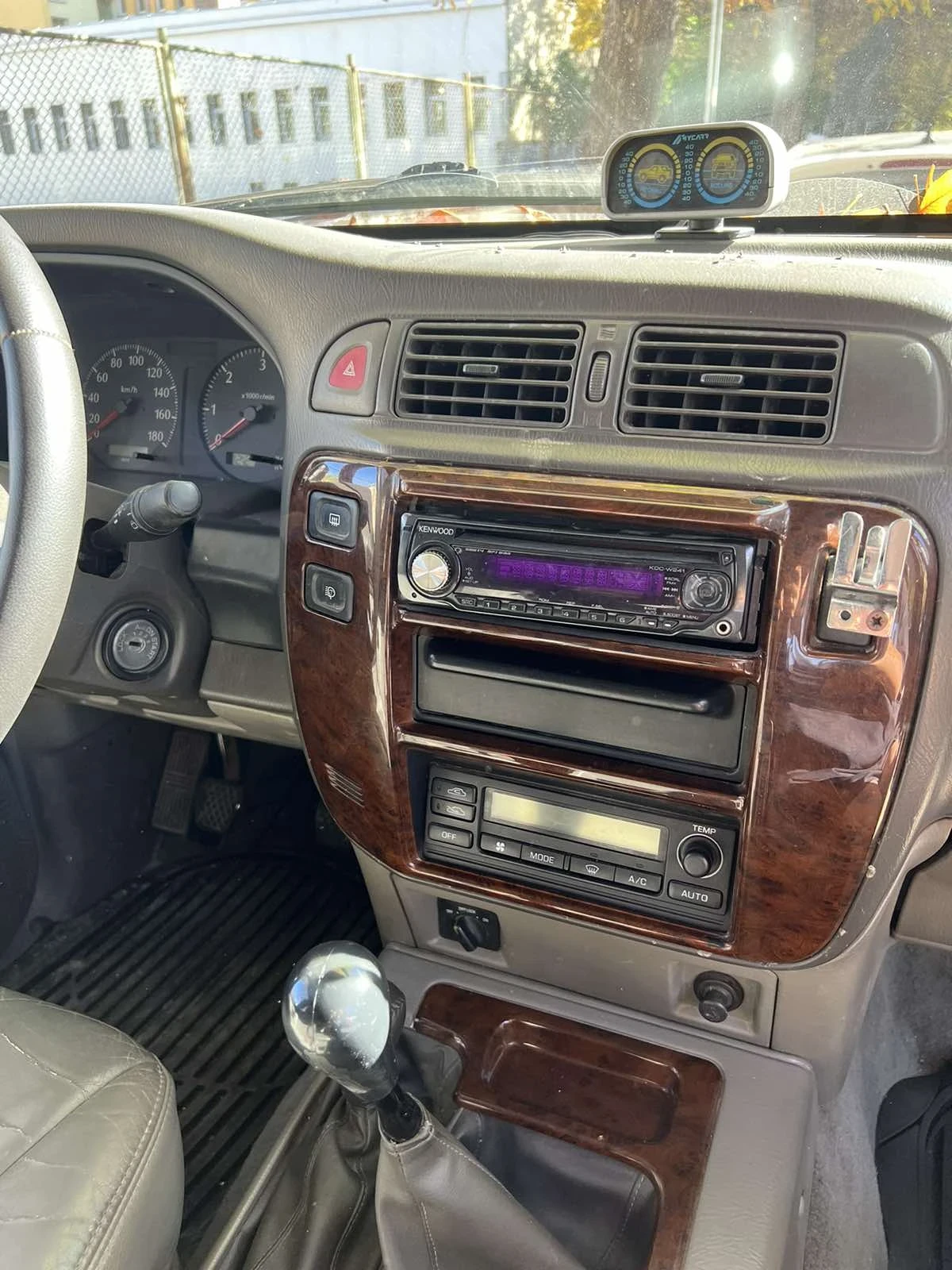 Nissan Patrol 2.8, снимка 9 - Автомобили и джипове - 54774865