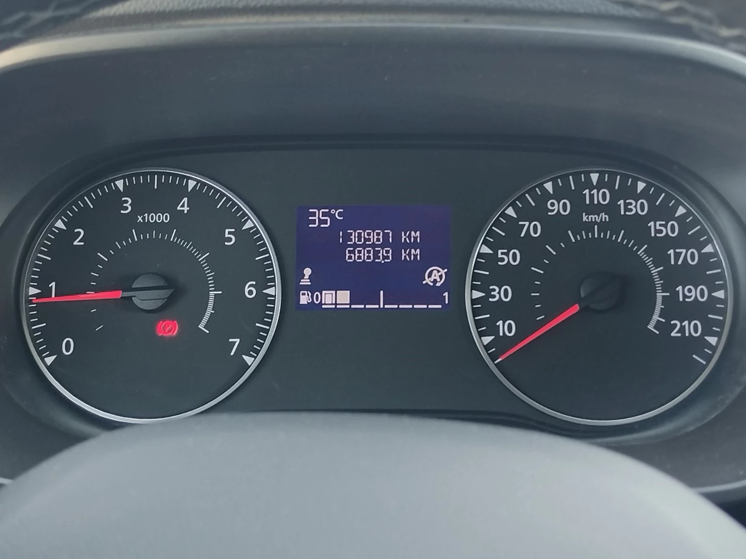 Dacia Duster 1.6SCe/115к.с., снимка 12 - Автомобили и джипове - 55120489