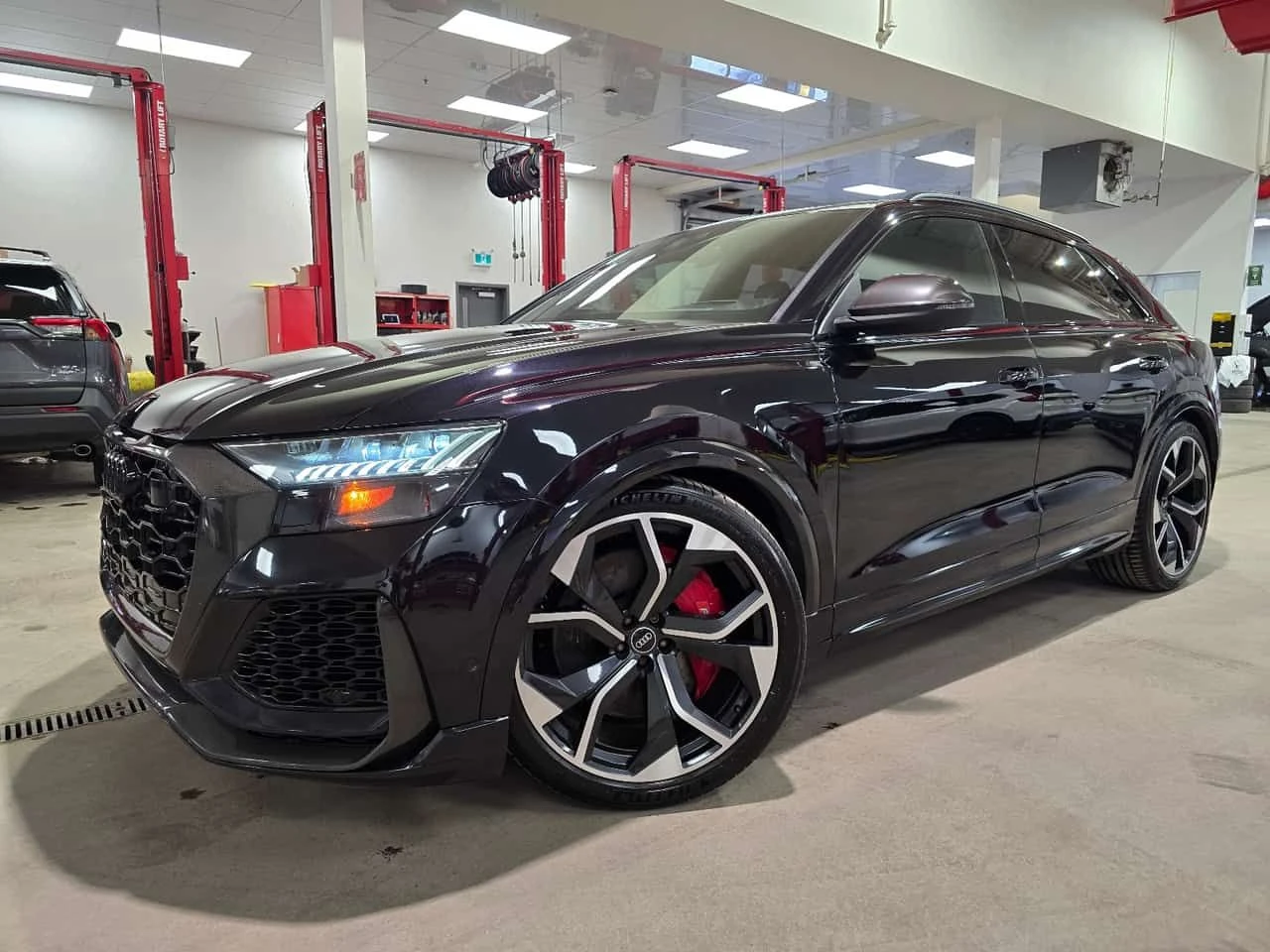 Audi RSQ8 4.0 TFSI quattro | CARFAX | БЕЗ ИНЦИДЕНТИ 