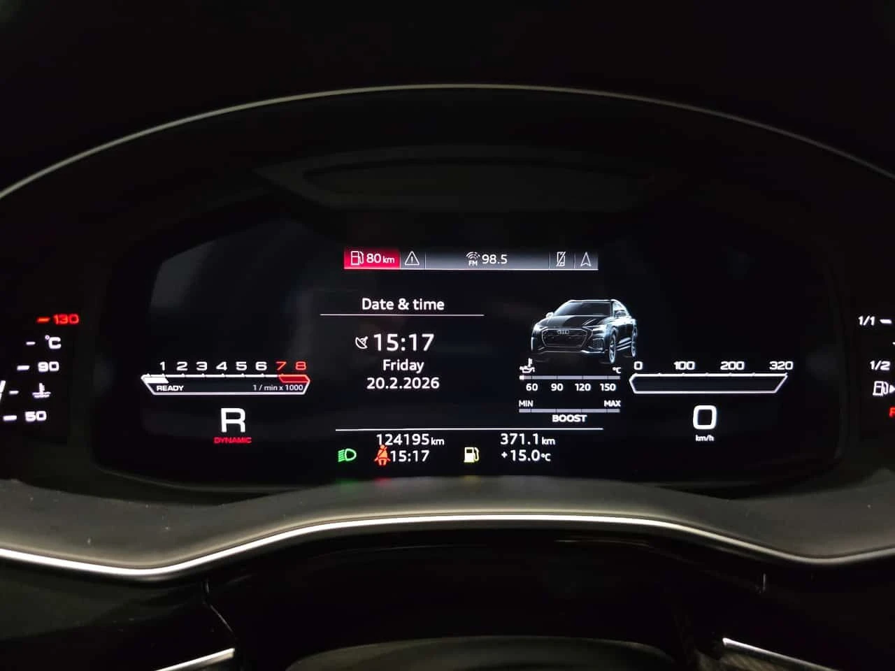 Audi RSQ8 4.0 TFSI quattro | CARFAX | БЕЗ ИНЦИДЕНТИ , снимка 11 - Автомобили и джипове - 55546897