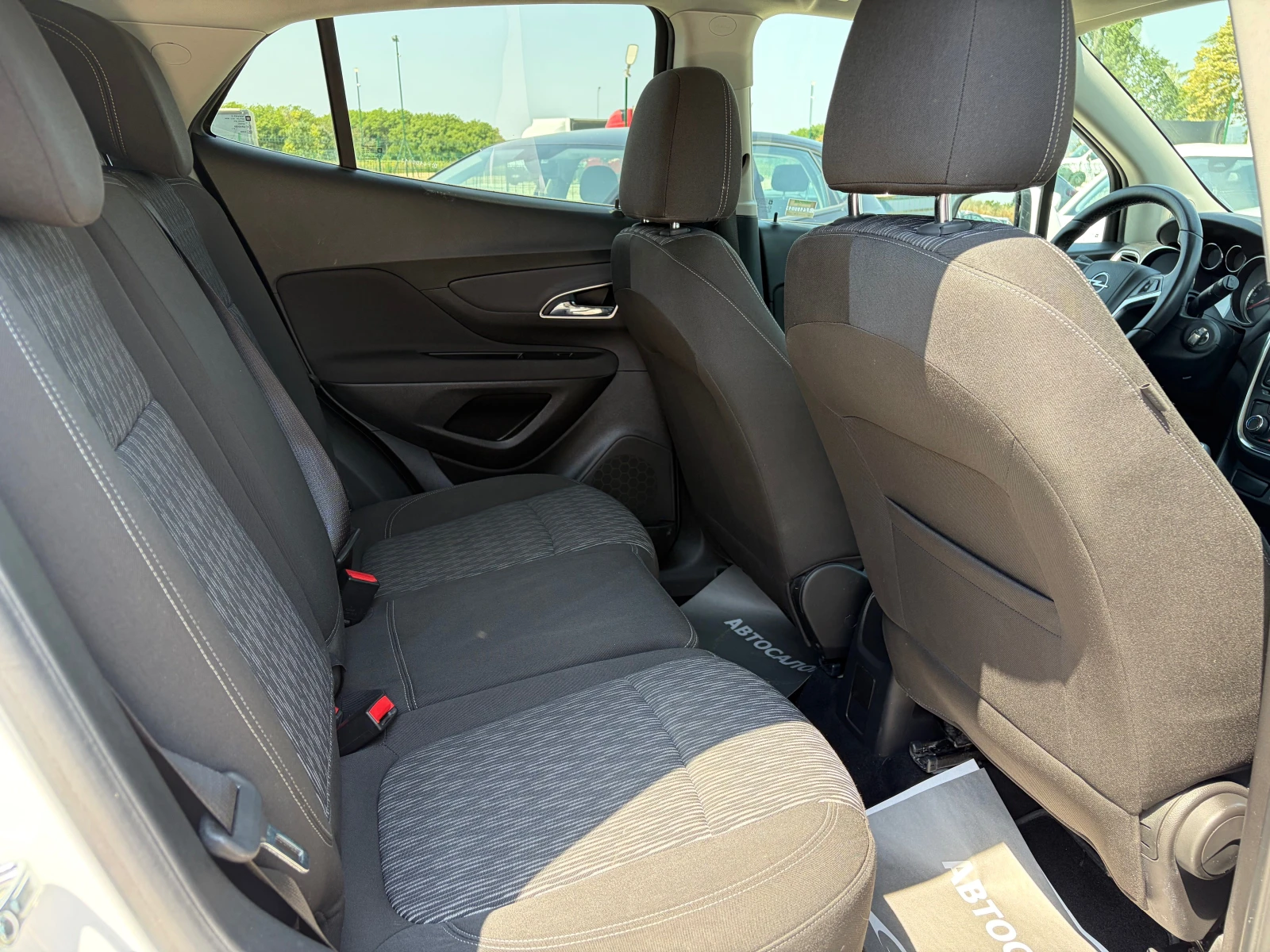 Opel Mokka 1.4B/GPL, снимка 13 - Автомобили и джипове - 55595279