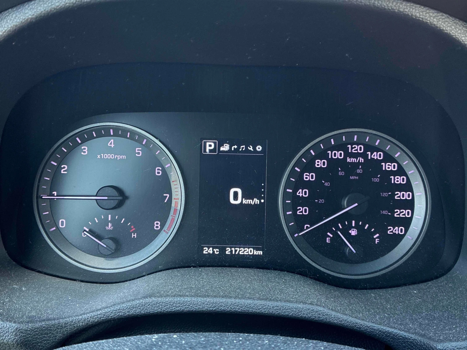Hyundai Tucson Limited /CARFAX/КЛИП/КОЖА/ОТ ПРЕДСТАВИТЕЛСТВО/, снимка 8 - Автомобили и джипове - 55922898