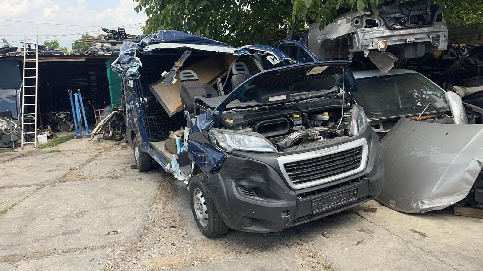 Peugeot Boxer 2.2 на части, снимка 1