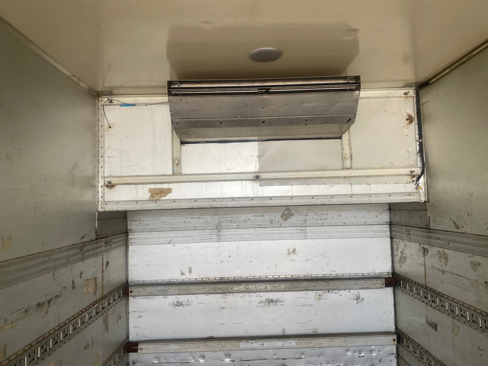 Volvo Fh Хладилен фургон от камион пълен комплект - изображение 7