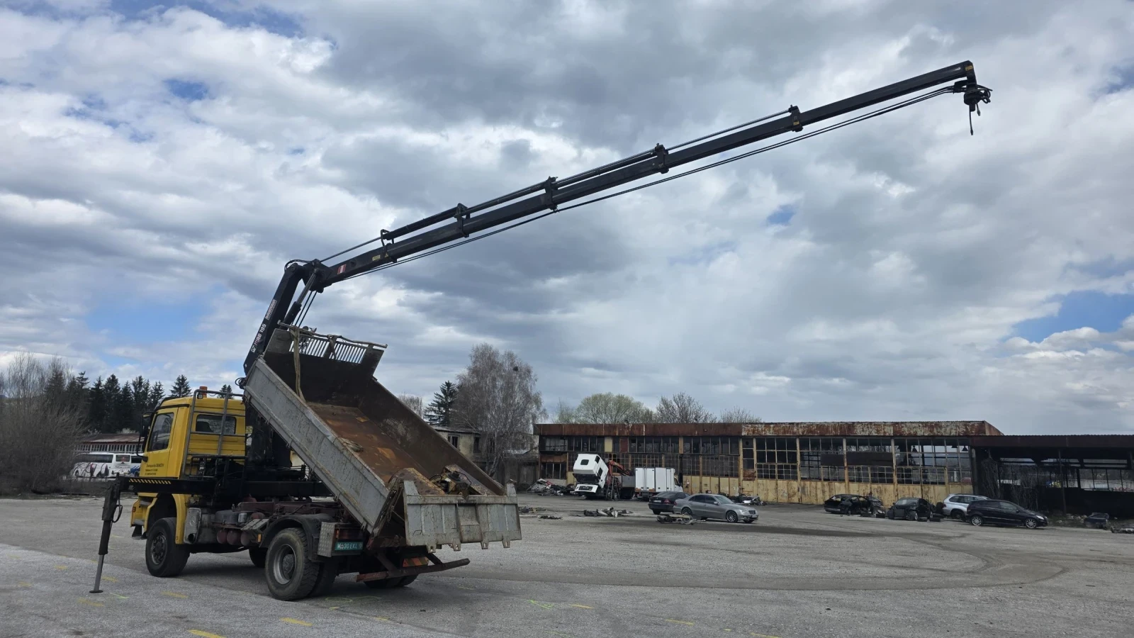 Mercedes-Benz Actros 18 40 4Х4 КРАН HIAB 195-5, снимка 10 - Камиони - 54149582