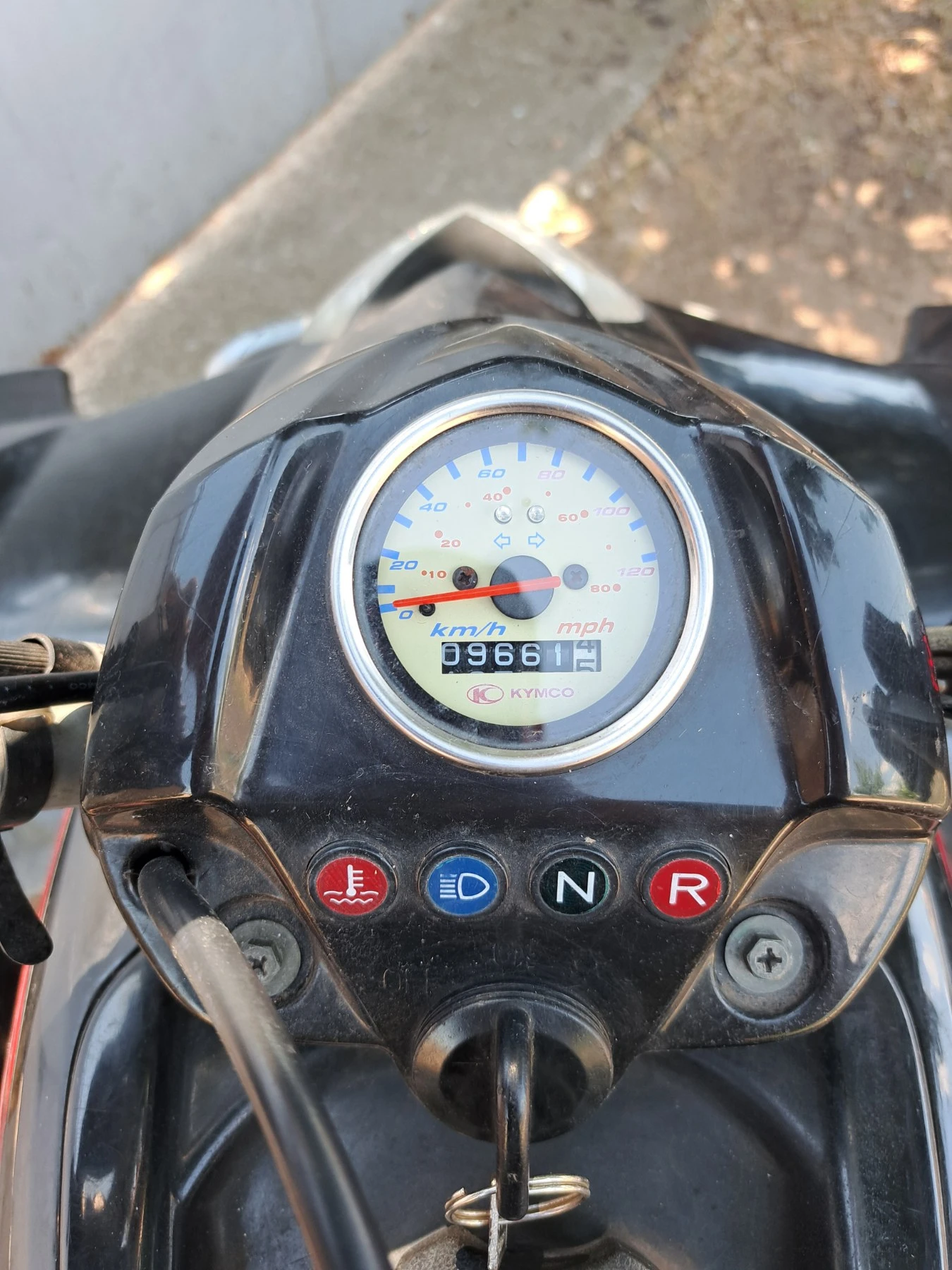 Kymco Maxxer * НОВ ВНОС ГЕРМАНИЯ* АВТОМАТИК* БАГАЖНИК* ДОКУМЕНТ - изображение 6